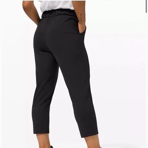 NEW LULULEMON Stretch luxtreme High Rise Crop 23" *NWT
